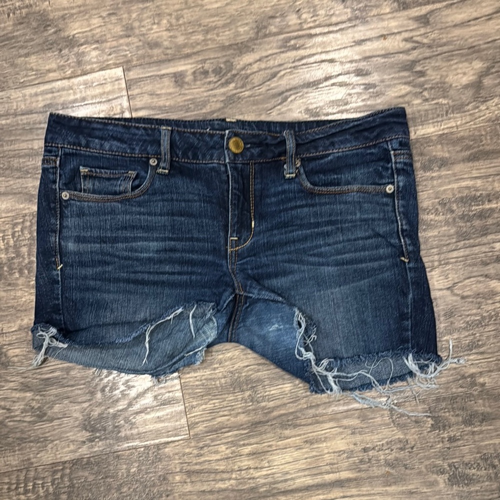 American Eagle Outfitters Blue Jean Shorts Distressed Mid-Rise - 8